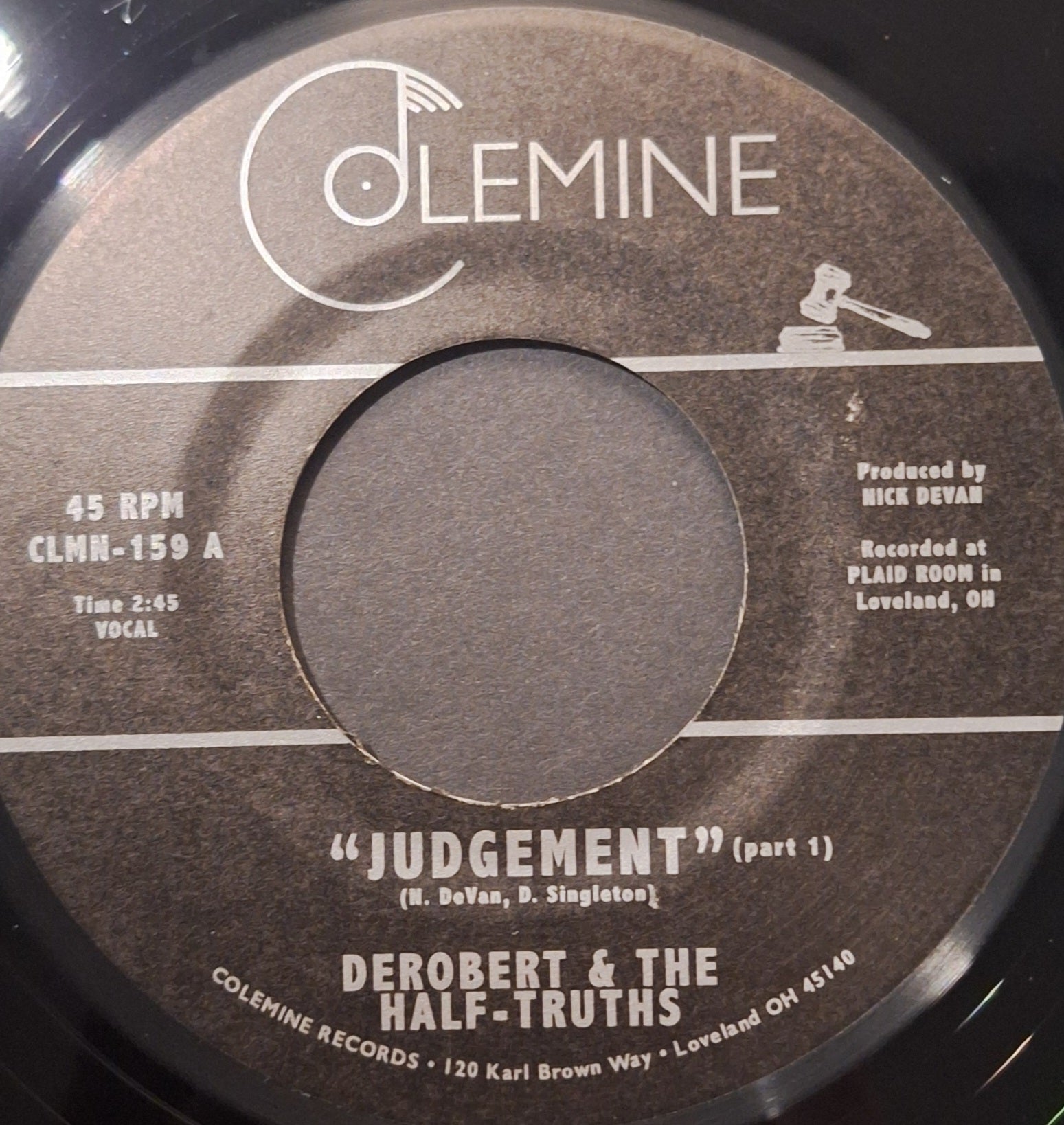 Derobert & The Half-Truths-Judgement Parts 1 & 2 (7" Vinyl)